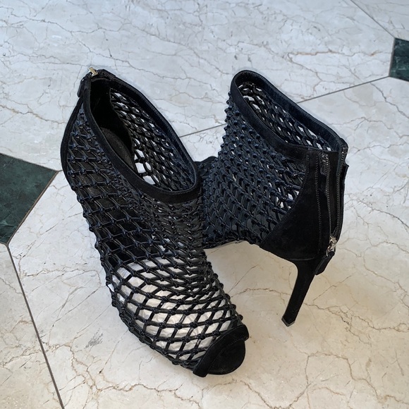 Gucci Sandal Bootie Heels - Black - Picture 3 of 7